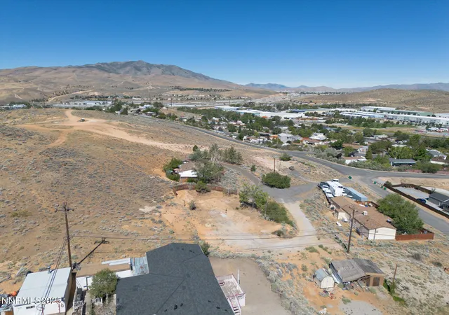 3rd image of 1606 Sagehen Ln, Reno, NV 89506 | MLS# 250054271