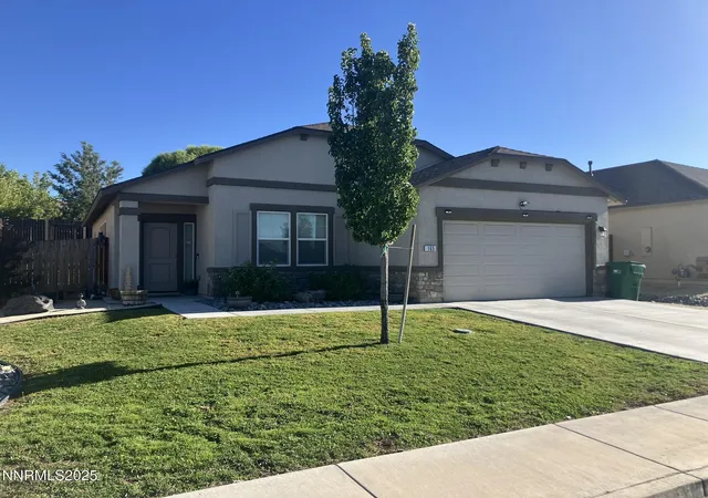 Photo 1 of Single family home for sale at 165 Royal Oaks Dr, Fernley, NV 89408 | MLS# 250054396 | Listing updated on 2025-08-13