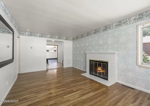 Photo 4 of Single family home for sale at 330 Sunset Dr, Reno, NV 89509 | MLS# 250054628 | Listing updated on 2025-10-18