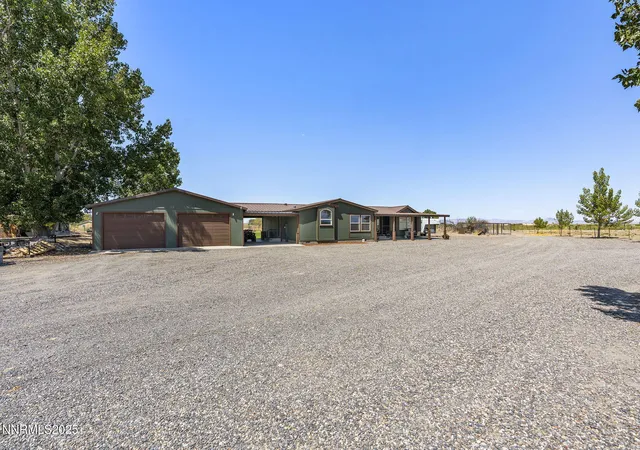 2nd image of 3880 Edwards Ln, Fallon, NV 89406 | MLS# 250054825