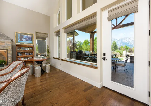 5th image of 949 Heavenly View Ct, Gardnerville, NV 89460 | MLS# 250055150
