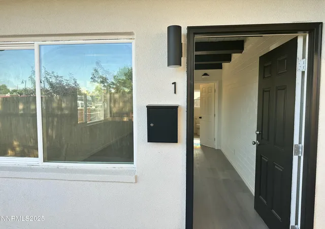 2nd image of 341 E Taylor St, Reno, NV 89502