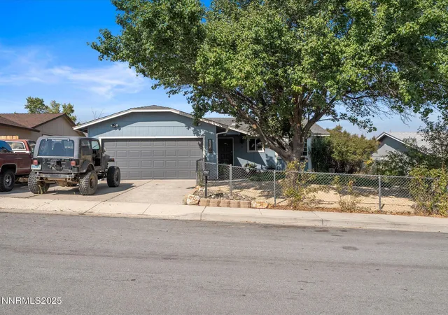 Photo 2 of Single family home for sale at 8517 Corrigan Way, Reno, NV 89506 | MLS# 250055573 | Listing updated on 2025-11-07