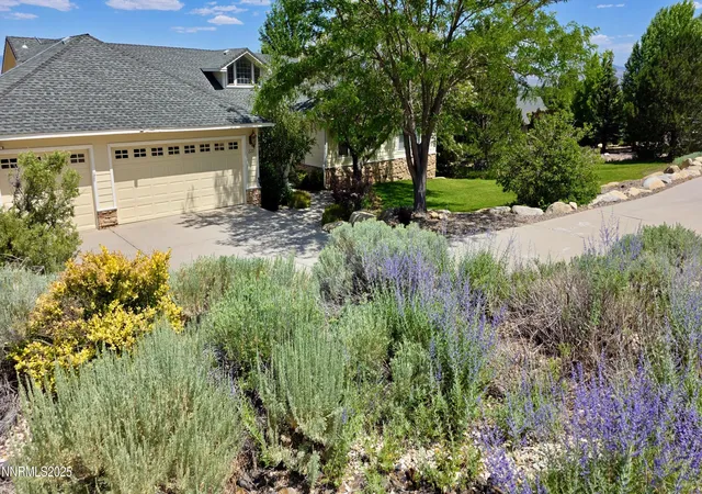 Photo 1 of Single family home for sale at 220 Sierra Shadows Ln, Gardnerville, NV 89460 | MLS# 250055870 | Listing updated on 2025-09-13