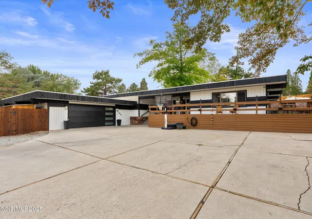 Photo 3 of Single family home for sale at 3269 Valley Forge Way, Sparks, NV 89431 | MLS# 250055909 | Listing updated on 2025-11-20