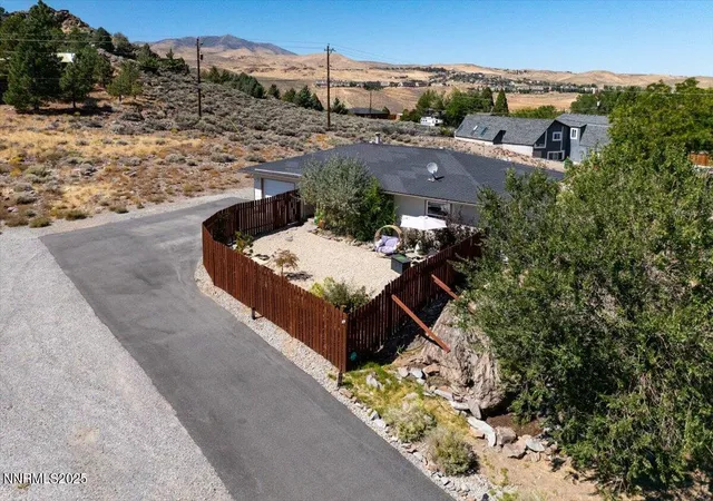 Photo 3 of Single family home for sale at 3495 Comstock Dr, Reno, NV 89512 | MLS# 250056072 | Listing updated on 2025-10-08