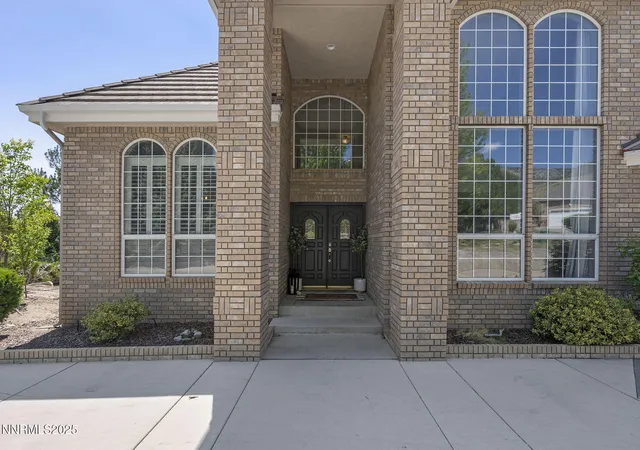 Photo 3 of Single family home for sale at 2777 Wellington & Guest House, Carson City, NV 89703 | MLS# 250056084 | Listing updated on 2025-09-19