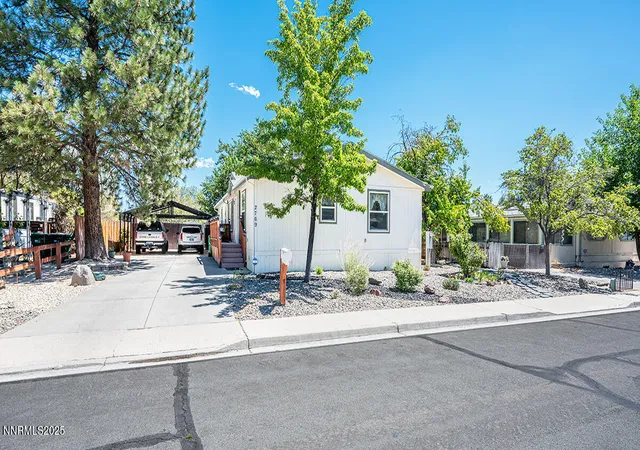 2nd image of 2769 Concord Dr, Carson City, NV 89706 | MLS# 250056117