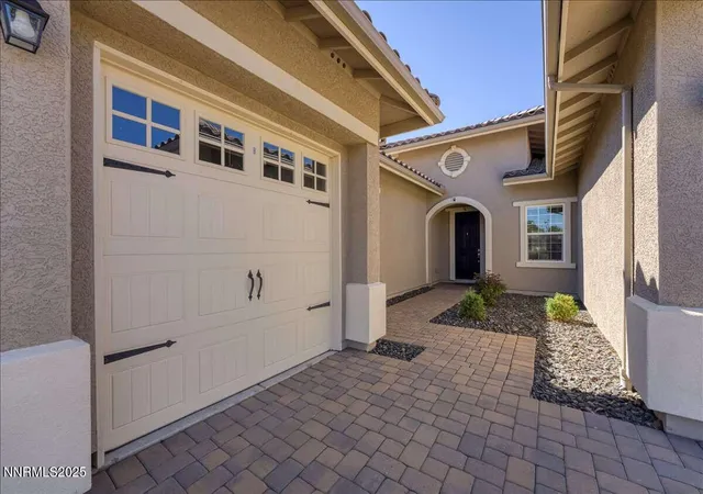Photo 3 of Single family home for sale at 1671 Crescent Pointe Ct, Reno, NV 89523 | MLS# 250056361 | Listing updated on 2026-01-30