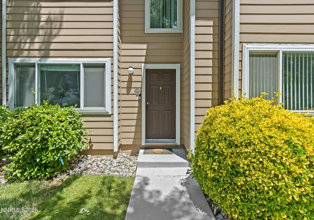 Photo 2 of Condo for sale at 423 Barclay Ct, Reno, NV 89511 | MLS# 250056416 | Listing updated on 2025-10-05