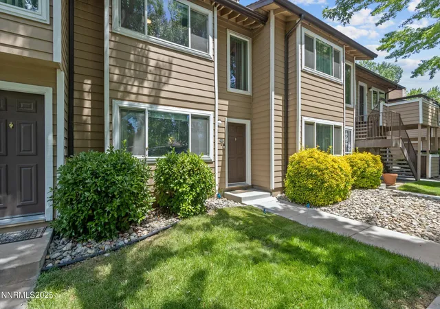 Photo 3 of Condo for sale at 423 Barclay Ct, Reno, NV 89511 | MLS# 250056416 | Listing updated on 2025-10-05