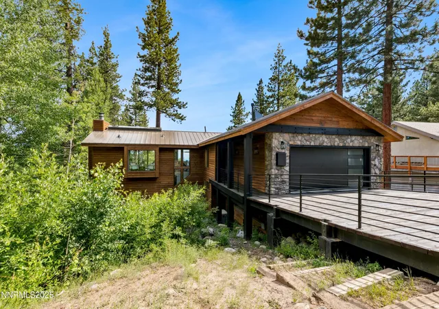 Photo 2 of Single family home for sale at 987 Wander Way, Incline Village, NV 89451 | MLS# 250056457 | Listing updated on 2025-09-29