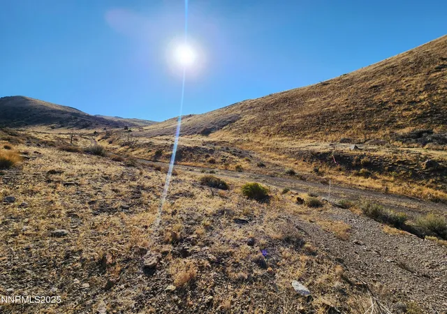 4th image of 105 Stirrup Dr, Reno, NV 89510 | MLS# 250056491