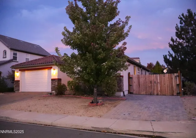 Photo 4 of Single family home for sale at 7900 Fire Opal Ln, Reno, NV 89506 | MLS# 250056880 | Listing updated on 2025-10-23