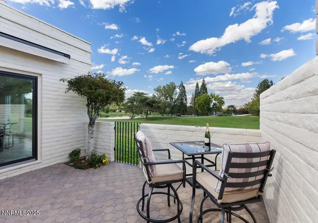 Listing Photo 4 - Condo for sale in building located at 4811 Lakeridge Ter W, Reno, NV 89509