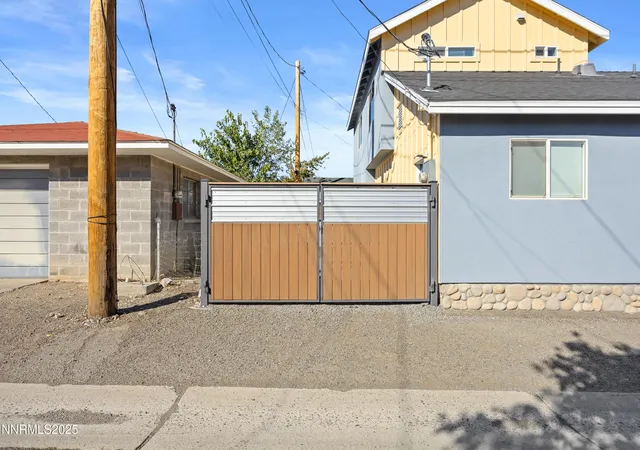 45th image of 527 10th St, Sparks, NV 89431 | MLS# 250057255