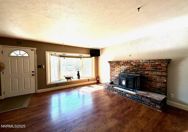 5th image of 612 W Winnie Ln, Carson City, NV 89703 | MLS# 250057232