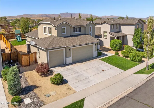 Photo 3 of Single family home for sale at 14345 Murdoch Dr, Reno, NV 89506 | MLS# 250057175 | Listing updated on 2025-12-15