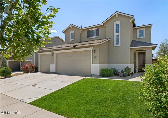 Photo 4 of Single family home for sale at 14345 Murdoch Dr, Reno, NV 89506 | MLS# 250057175 | Listing updated on 2025-12-15