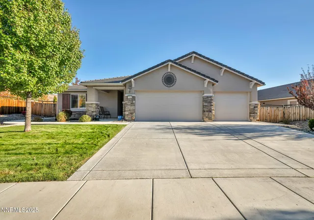 Photo 3 of Single family home for sale at 7262 Lacerta Dr, Sparks, NV 89436 | MLS# 250057224 | Listing updated on 2026-02-11