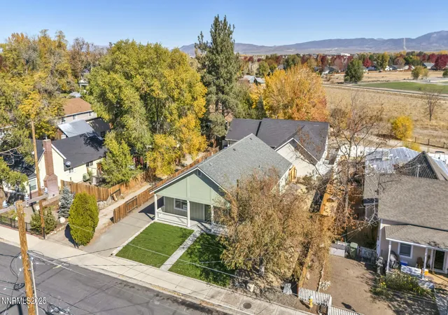 2nd image of 1421 Mission St, Gardnerville, NV 89410
