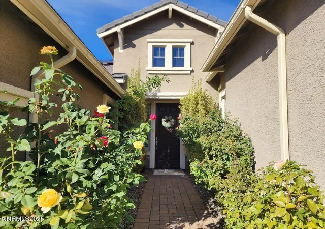 Photo 3 of Single family home for sale at 4995 Wine Cellar Dr, Sparks, NV 89436 | MLS# 250057295 | Listing updated on 2025-11-06