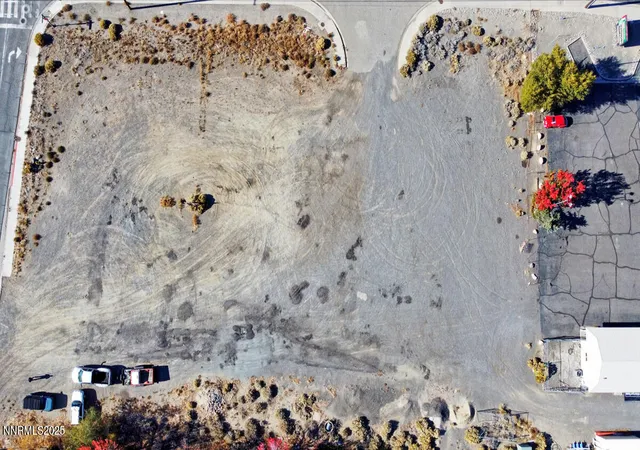 2nd image of 1277 Us Hwy 395, Gardnerville, NV 89410 | MLS# 250057304
