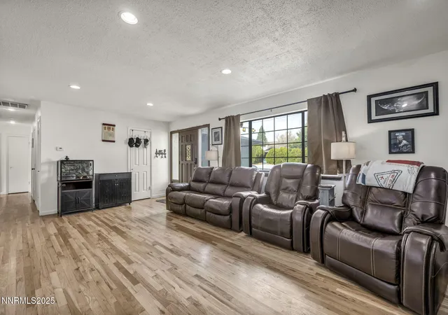 Photo 4 of Single family home for sale at 3020 Kings Row, Reno, NV 89503 | MLS# 250057893 | Listing updated on 2026-01-28