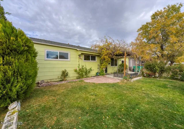 Photo 2 of Single family home for sale at 1110 Xman Way, Sparks, NV 89431 | MLS# 250057864 | Listing updated on 2026-01-26