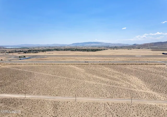2nd image of 2215 Comstock St, Silver Springs, NV 89429 | MLS# 250058139