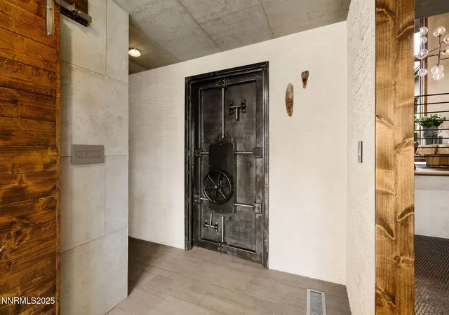Photo 3 of Single family home for sale at 1825 Manzanita Cir, Reno, NV 89509 | MLS# 250058182 | Listing updated on 2026-09-13