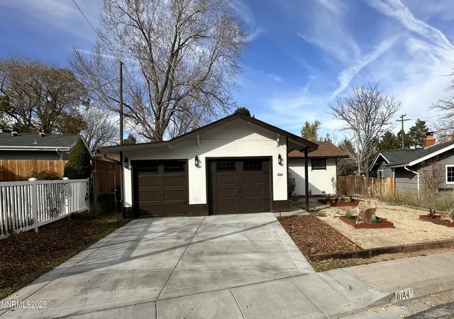 3rd image of 1044 Elm St, Carson City, NV 89703 | MLS# 250058141