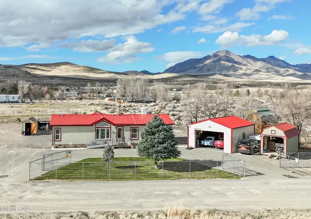 1st image of 8975 Diamond Dr, Winnemucca, NV 89445 | MLS# 250058328