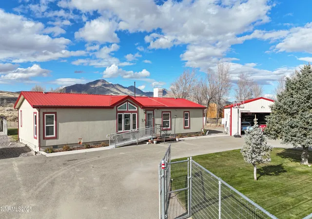 2nd image of 8975 Diamond Dr, Winnemucca, NV 89445 | MLS# 250058328