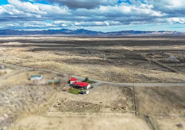 46th image of 8975 Diamond Dr, Winnemucca, NV 89445 | MLS# 250058328