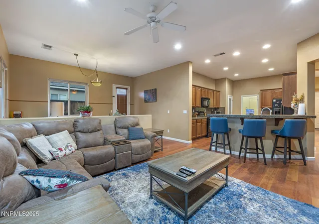 Photo 4 of Single family home for sale at 5011 Chevalier Dr, Sparks, NV 89436 | MLS# 250058452 | Listing updated on 2026-01-18