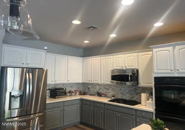 Photo 4 of Single family home for sale at 1220 Cliff Park Way, Reno, NV 89523 | MLS# 250058460 | Listing updated on 2025-11-21
