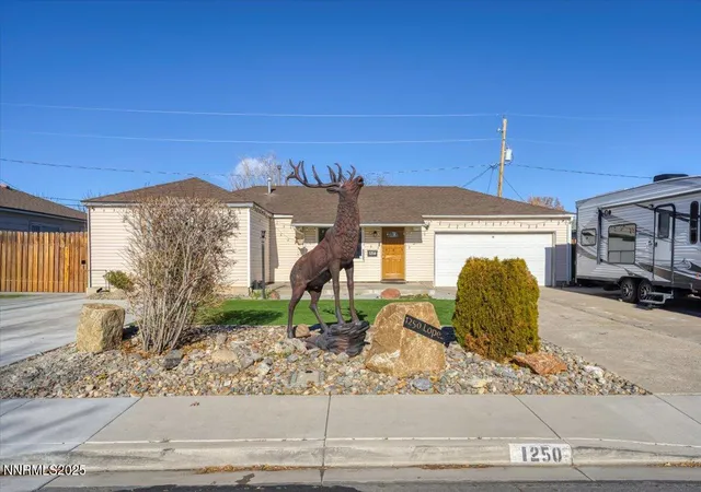 Photo 1 of Single family home for sale at 1250 Oxford Ave, Sparks, NV 89431 | MLS# 250059222 | Listing updated on 2026-09-20