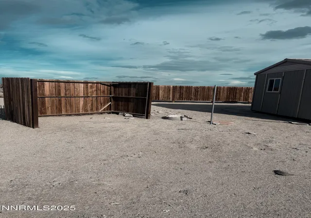 5th image of 9740 Paseo Grande St, Silver Springs, NV 89429 | MLS# 250059303