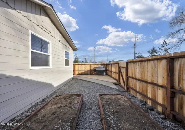 Homes for sale in Sparks, NV | 459 Field St, Sparks, NV 89431 | MLS# 260000151