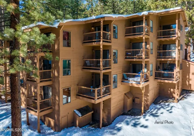 2nd image of 699 Hogan Ct, Incline Village, NV 89451