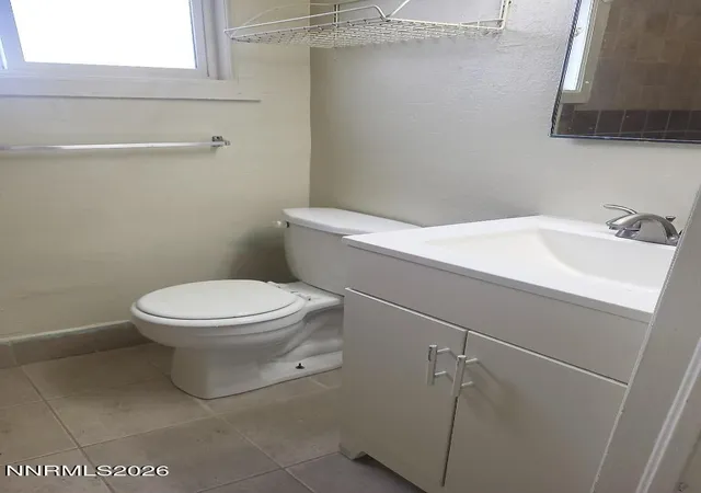 2nd image of 650 Denslowe Dr, Reno, NV 89512