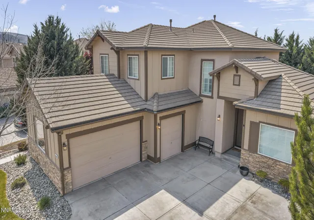 Photo 2 of Single family home for sale at 6707 Equation Dr, Sparks, NV 89436 | MLS# 260004206 | Listing updated on 2026-06-26