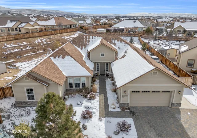 Homes for sale in Sparks, NV | 11880 Paradise Hills Ct, Sparks, NV 89441 | MLS# 260002125