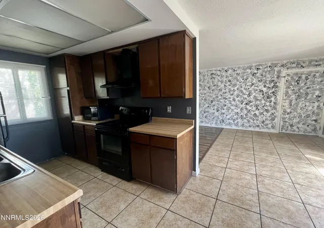 Homes for sale in Sparks, NV | 2125 Roundhouse Rd, Sparks, NV 89431 | MLS# 260005642