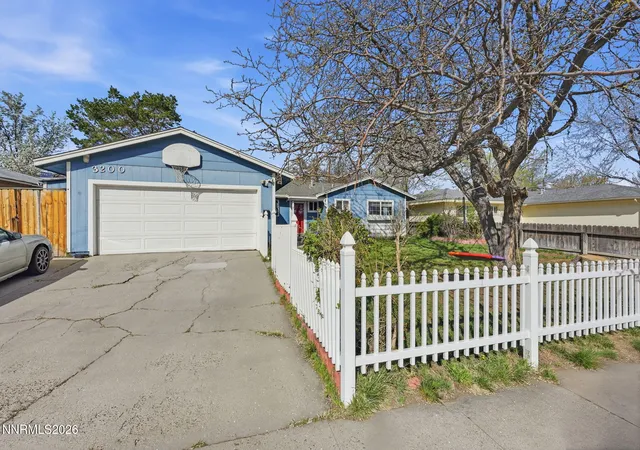 Photo 2 of Single family home for sale at 3200 Pine Ln, Carson City, NV 89706 | MLS# 260003402 | Listing updated on 2026-07-09