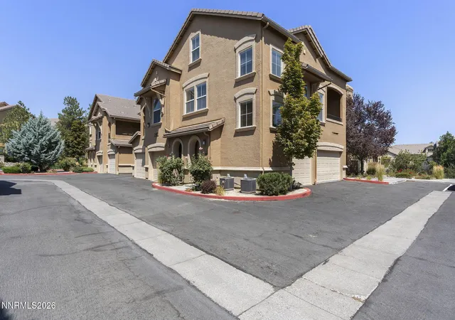 Photo 2 of Condo for sale at 17000 Wedge Pkwy #1421, Reno, NV 89511 | MLS# 260007456 | Listing updated on 2026-08-12