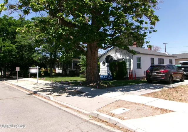 1st image of 1018, 1016, 1018 1/2 E St, Sparks, NV 89431 | MLS# 260003782