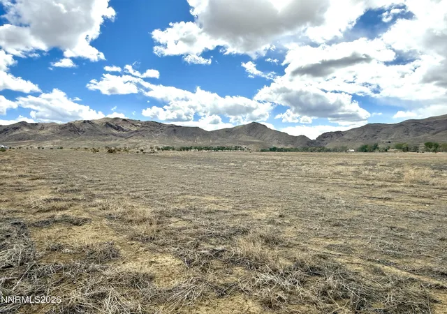 Photo 3 of Land for sale at 8 Rockland Dr, Yerington, NV 89447 | MLS# 260004914 | Listing updated on 2026-10-07