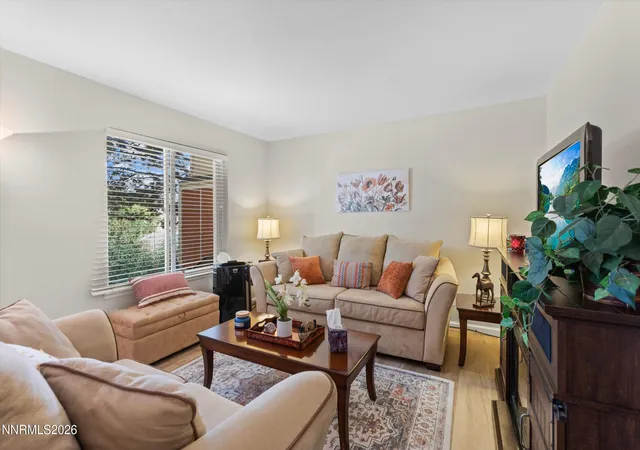 Listing Photo 5 - Condo for sale in building located at 3890 E Leonesio Dr, Reno, NV 89512 - Unit #APT D1